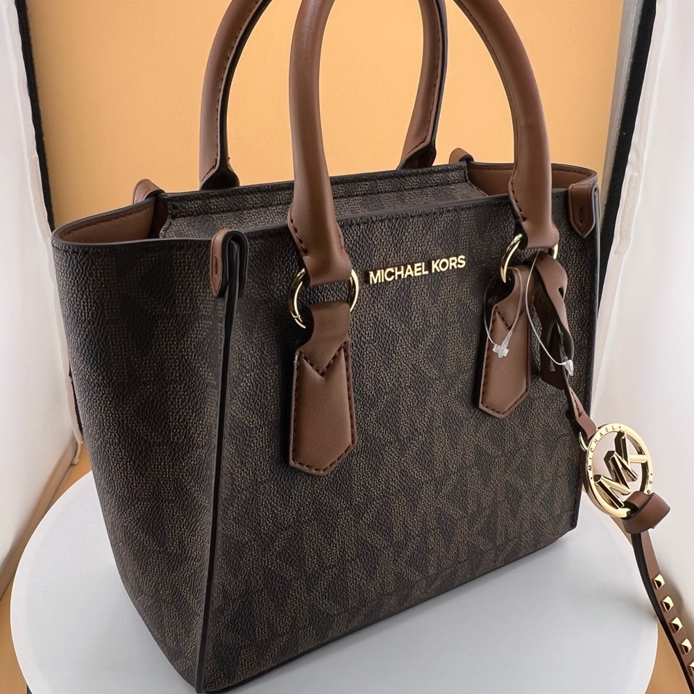 Michael Michael Kors - Kris Small Logo Satchel Bag